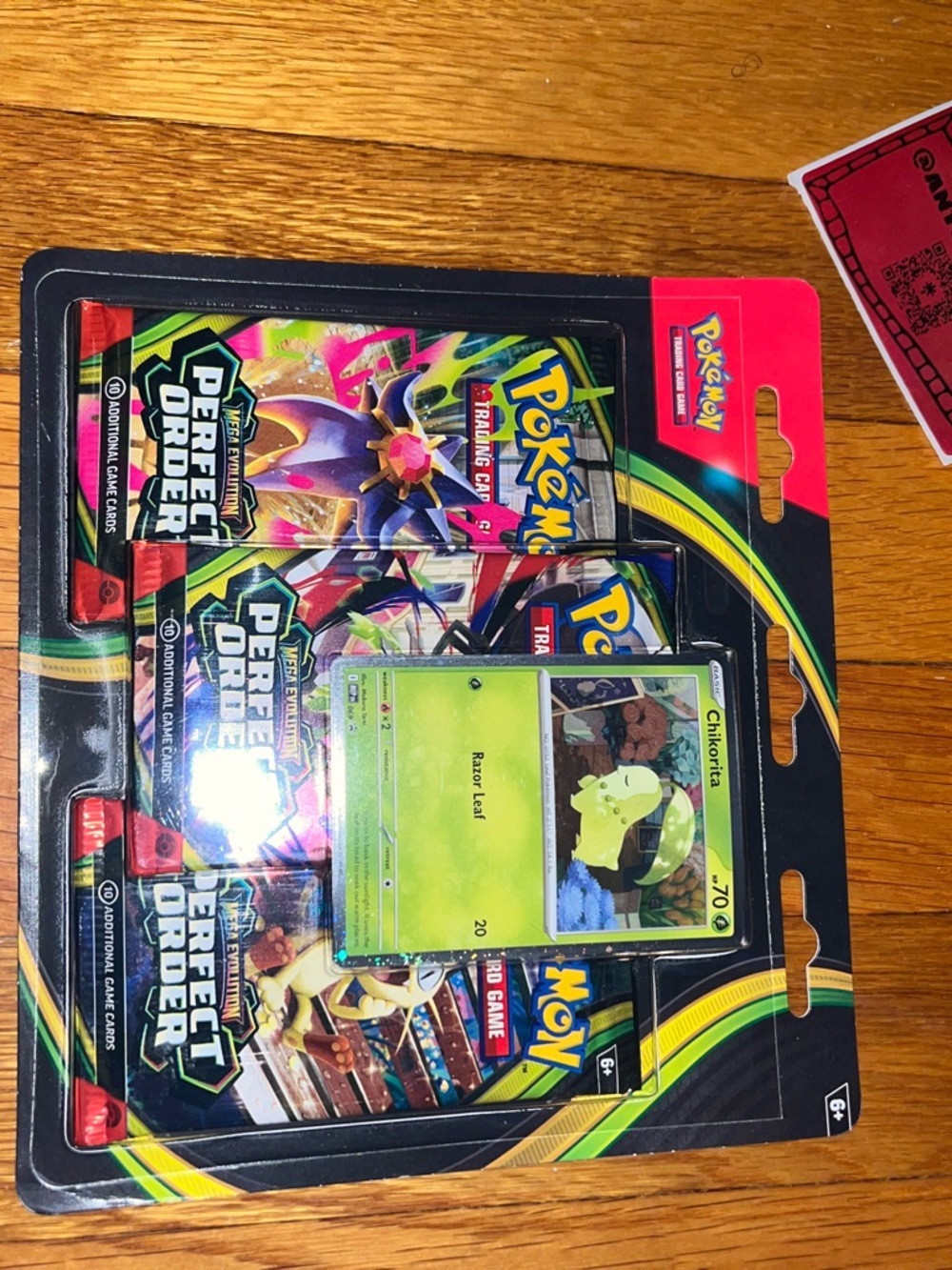 Pokemon Perfect order TCG Blister Pack with Chikorita Promo Card - Green